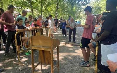 [EGITARAUA]: Antzerkia, erromeria eta bazkaria Arrazolako jaietan