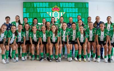 Betis taldean arituko da aurrerantzean Malen Solozabal futbolari zumaiarra