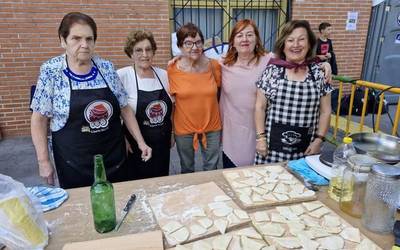 Egitarau oparoarekin abiatu dute asteburua Ugarten