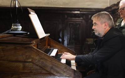 Organo kontzertua San Pedron, Musika Hamabostaldiaren baitan