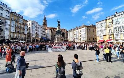 "Intentsitate altuko" bi erasoren berri eman dute