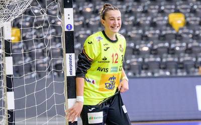 Iruñeko Anaitasuna klubean arituko da datorren denboraldian Andrea Saez zumaiarra