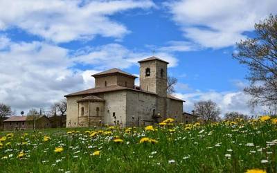 Ahizpen artean mundu bat