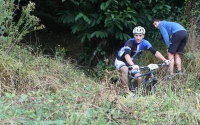 Lesakako mendi bizikleta ibilaldian laguntzeko eskaera egin du Beti Gaztek