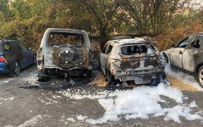 Hiru auto erre dituzte gaur iluntzean Amurrion