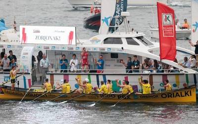 Sentsazio gazi-gozoa Oriorentzako, Zarauzko ikurrinako lehen jardunaldia jokatu eta gero