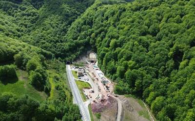 Belateko tunela itxita izango da gaur eguerdira arte