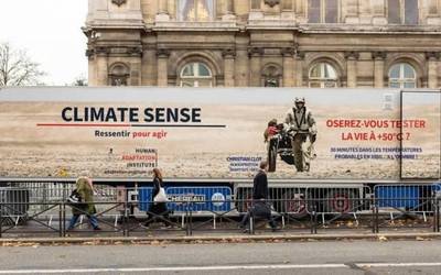 Denboran bidaia: 2050era ordu erdiz, kamioi batean