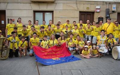 Herritarren harrera beroa, asteburuko bandera ospatzeko