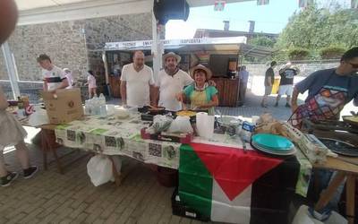 Berrogeita hamar patata tortilla baino gehiago aurkeztu dituzte Okondoko Jaietako txapelketara