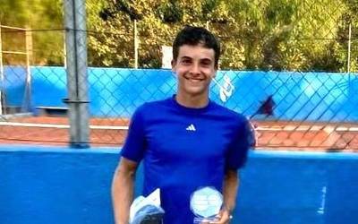 Ander Urquizak beste bi txapelketa irabazi ditu udan