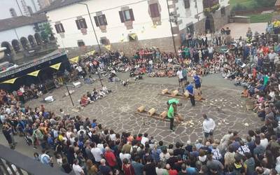 Giro ederra eta lehia estua Lekarozko herri kirol desafioan