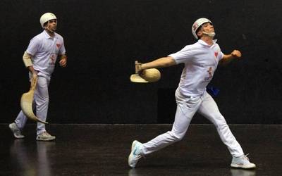 Dinastia Etxabe txapelketako finalak jokatuko dituzte gaur Aitzurin