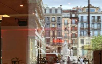 Laba berriro zabalik, indarberrituta eta nobedade ugarirekin