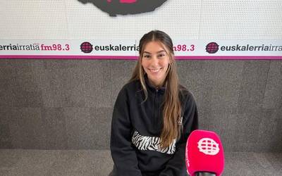 Beatriz Larrageta: “Ezkabako presoak laguntzera joaten ziren emakumeak izanen dira protagonista dokumentalean”