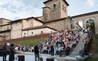 Nacho Escudero omendu zuten ostiralean Urduñako harresian