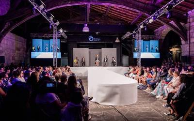 Dendak Bai Durango Fashion Gauean desfilatzeko herritar bila