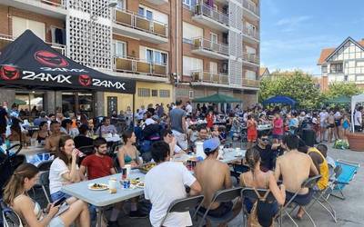 [EGITARAUA]: Paella lehiaketa, azoka eta musika, besteak beste, Muntsaratzeko jaietan