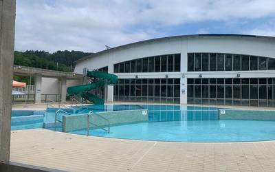 Astebete gehiago egongo da zabalik Agorrosingo udako igerilekua