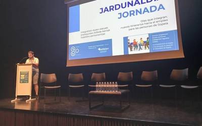 Irailaren 8an Sopela Integra programa hasiko dute lan munduan sartzeko zailtasunak dituzten pertsonei laguntzeko xedeagaz