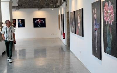Ion Pousa Ruiz de Alegriaren pintura errealista Kulturaten, "Palestinako herri heroikoari" eskainita