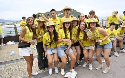 Arraunlari eta zaleak, Kontxarako prest