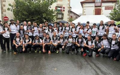 [BIDEOA] Sarako Kontrabandisten Lasterketako parte hartzaileak korrika