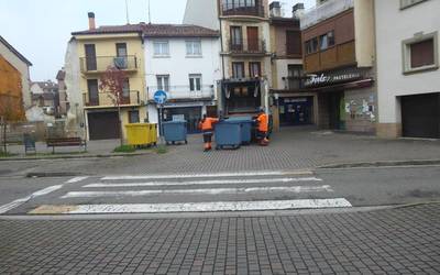 Hondakinak biltzeko zerbitzuko bederatzi lanpostu beteta