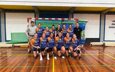 Bergara Hiria txapelketa jokatuko dute gaur senior mailako neskek