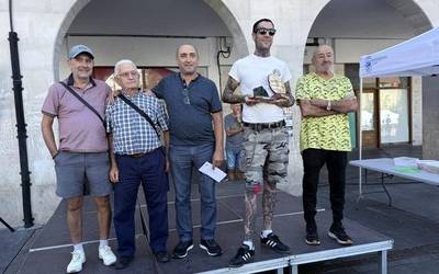 Carlos Lopez 'Carlote'-ren tomateak dira aurtengo onenak