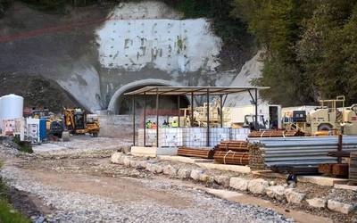 Belateko tuneletako obren esleipenean irregulartasun administratiboak atzeman ditu ustelkeriaren aurkako bulegoak