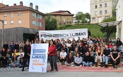 [EGITARAUA]: Berbaldi, tailer eta eskaintza kultural zabala Zaldibarren, Baterajotzea feminismoaren lubaki izan dadin