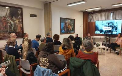 Elikadura burujabetzari buruzko bilera irekia egingo dute bihar Hogarrean