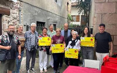 Doneztebeko lehiaketan 1. saria irabazi zuen Agoizko tomatearekin