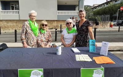Alzheimerraren kontrako Afagi elkarteak informazio mahaia jarriko du bihar