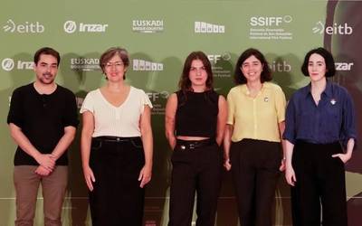 "Ez genuen espero 'Jone batzuetan' Estatu espainiarreko Top-10ean sartzea asteburuan, askatasun osoz grabatu dugu eta"