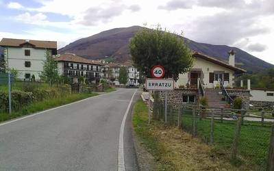 Barberena tailerra: Hiru hamarkada baino gehiago herrian zerbitzua ematen