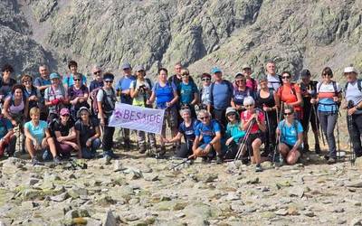 Besaide Mendizale Elkartearen eskutik, Gredos mendilerroan