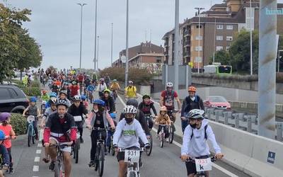 Uribe Kostako errepideak bizikletaz beteko dituzte domekako Umeen Bizikleta Festan