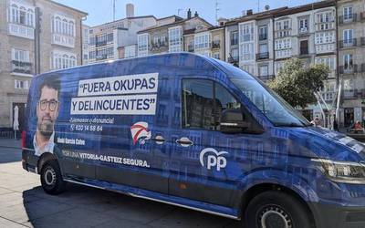 Salaketak jasotzeko telefonoa iragarri du PPk, eta kanporaketak eskatu