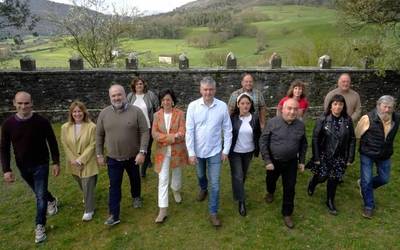 Aiarako Udalak Larrialdietarako etxebizitza erostea proposatu du EAJk, egungoa Aiarako Kuadrillako egoitza izango den eraikinean baitago