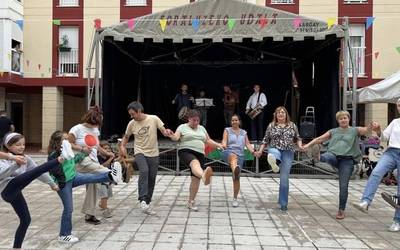 Aparretan bukatu zituzten jaiak