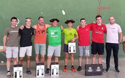 Mikel Urtxegi eta Urtzi Loiarte garaile Igantziko frontenis txapelketan