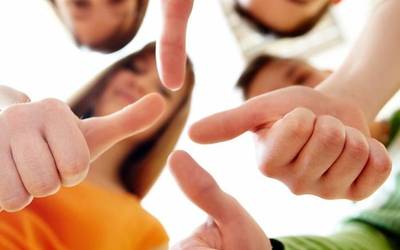 Ongizate emozionalari buruzko oinarrizko gakoak jasotzeko aukera izango dute nerabeek ostiralean