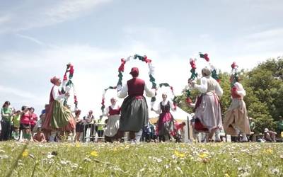 Goi-alde dantza taldearen 60. urteurreneko herri-bazkaria