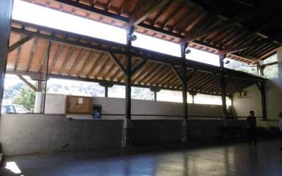 Aurtizko Koianea Ttxikia pilotalekuko inaugurazioaren kantu bazkarirako txartelak salgai daude