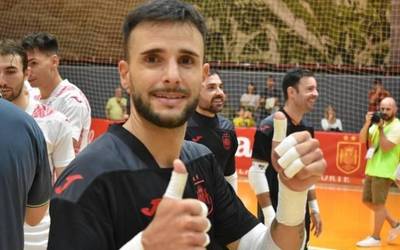 Asier Llamas, selekzioarekin