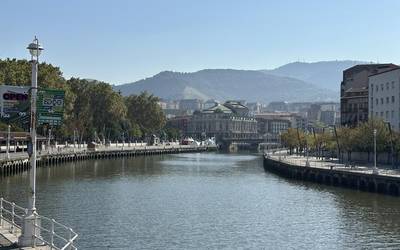 ALKATE BAT ETA HIRU AKATS