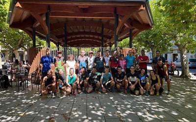 50 orduz jarraian 50 igoera mendi puntara