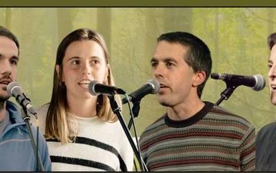 Bertso saio musikatua eginen dute igandean Beran 'Udazkena Loratzen' zikloaren barrenean